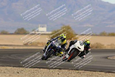 media/Dec-17-2022-SoCal Trackdays (Sat) [[224abd9271]]/Turn 15 (155pm)/